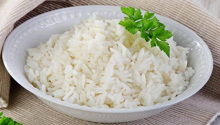 பிளாஸ்டிக் அரிசியை எப்படிக் கண்டுபிடிப்பது?- வீடியோ | Health News in Tamil