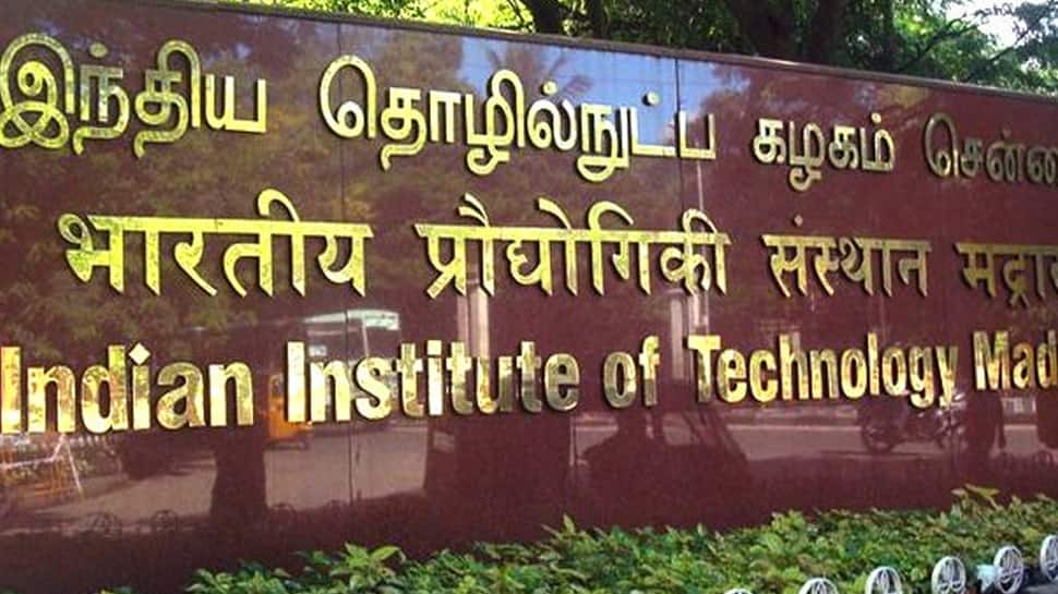 சென்னை ஐஐடி-யில் தமிழ்த்தாய் வாழ்த்துக்கு பதில் மகா கணபதி! சென்னை ஐஐடி-யில் தமிழ்த்தாய் வாழ்த்துக்கு பதில் மகா கணபதி!