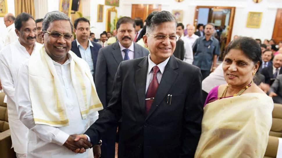 கார்நாடகா லோக்ஆயுக்தா நீதிபதிக்கு மர்ம நபரால் கத்திகுத்து! கார்நாடகா லோக்ஆயுக்தா நீதிபதிக்கு மர்ம நபரால் கத்திகுத்து!