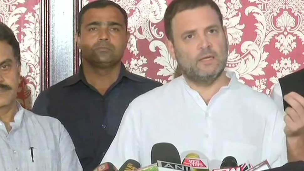பெட்ரோல், டீசல் விலை ஜிஎஸ்டி வரிக்குள் வரவில்லை: ராகுல் தாக்கு! பெட்ரோல், டீசல் விலை ஜிஎஸ்டி வரிக்குள் வரவில்லை: ராகுல் தாக்கு!