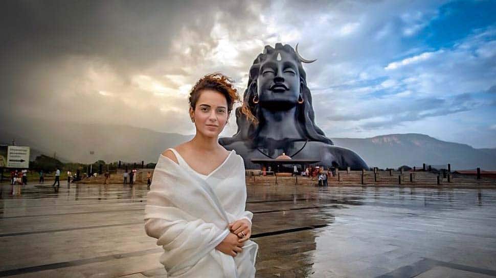 SeePics: கோவை ஈஷா மையத்தில் கங்கனா ரணாவத்! SeePics: கோவை ஈஷா மையத்தில் கங்கனா ரணாவத்!