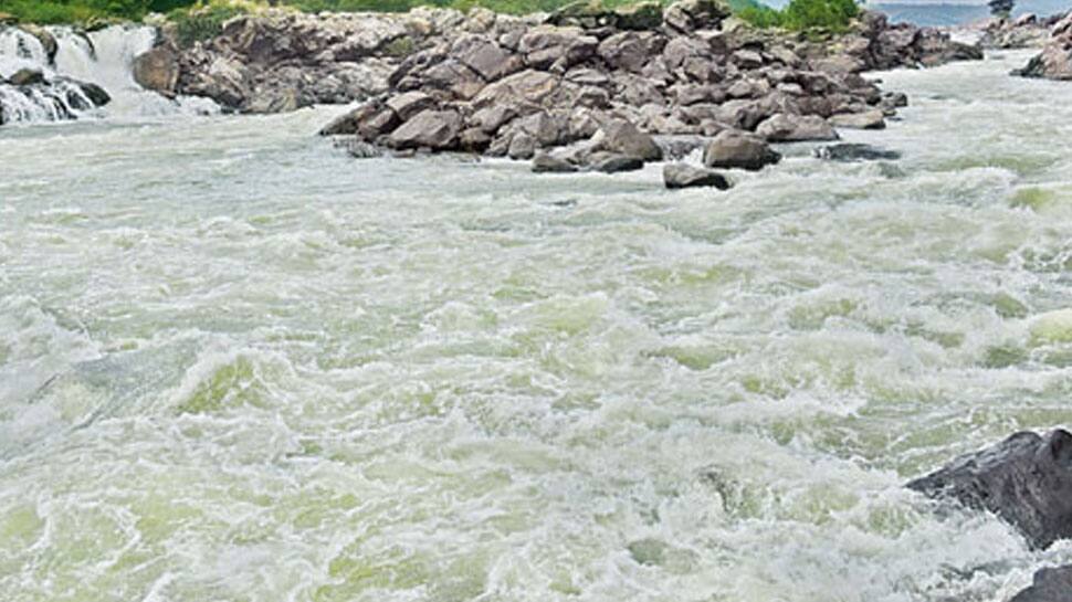 பேராபத்து.. அணைகளை பாதுகாப்பதில் அலட்சியம் காட்டும் அதிமுக -ஸ்டாலின் தாக்கு பேராபத்து.. அணைகளை பாதுகாப்பதில் அலட்சியம் காட்டும் அதிமுக -ஸ்டாலின் தாக்கு