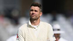 INDvsENG: Umpire-யை முறைத்தா Anderson-க்கு 15% ஊதிய அபராதம்!