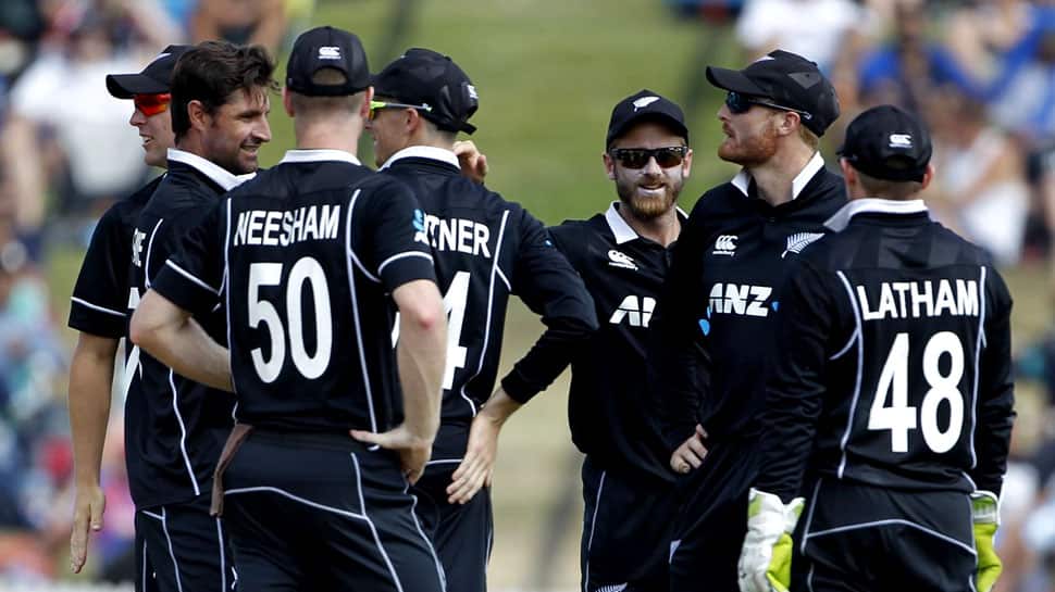INDvsNZ 4வது போட்டி: 8 விக்கெட் வித்தியாசத்தில் நியூசிலாந்து அணி வெற்றி....... INDvsNZ 4வது போட்டி: 8 விக்கெட் வித்தியாசத்தில் நியூசிலாந்து அணி வெற்றி.......
