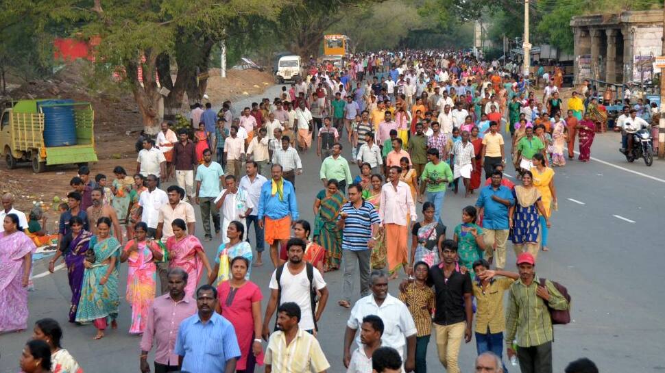 திருவண்ணாமலை சித்ரா பவுர்ணமியால் ஓட்டுப்பதிவு பாதிக்காது - ஆட்சியர் கந்தசாமி! திருவண்ணாமலை சித்ரா பவுர்ணமியால் ஓட்டுப்பதிவு பாதிக்காது - ஆட்சியர் கந்தசாமி!