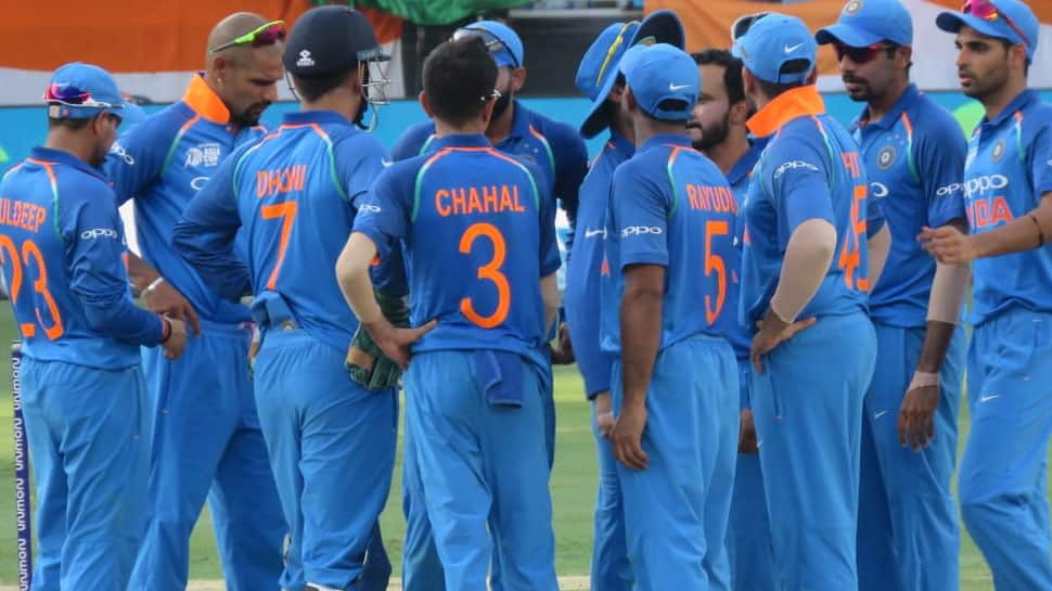 INDvsAUS: ஆறாவது விக்கெட்டை இழந்த ஆஸ்திரேலியா அணி INDvsAUS: ஆறாவது விக்கெட்டை இழந்த ஆஸ்திரேலியா அணி
