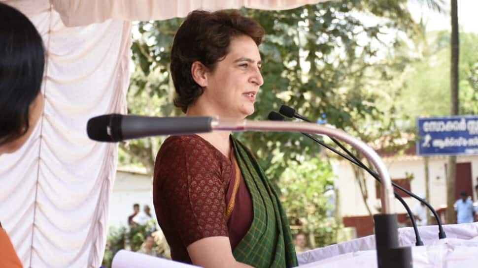 ‘கட்சி அழைத்தால் மகிழ்ச்சி’ -பொடி வைக்கும் பிரியங்கா காந்தி... ‘கட்சி அழைத்தால் மகிழ்ச்சி’ -பொடி வைக்கும் பிரியங்கா காந்தி...