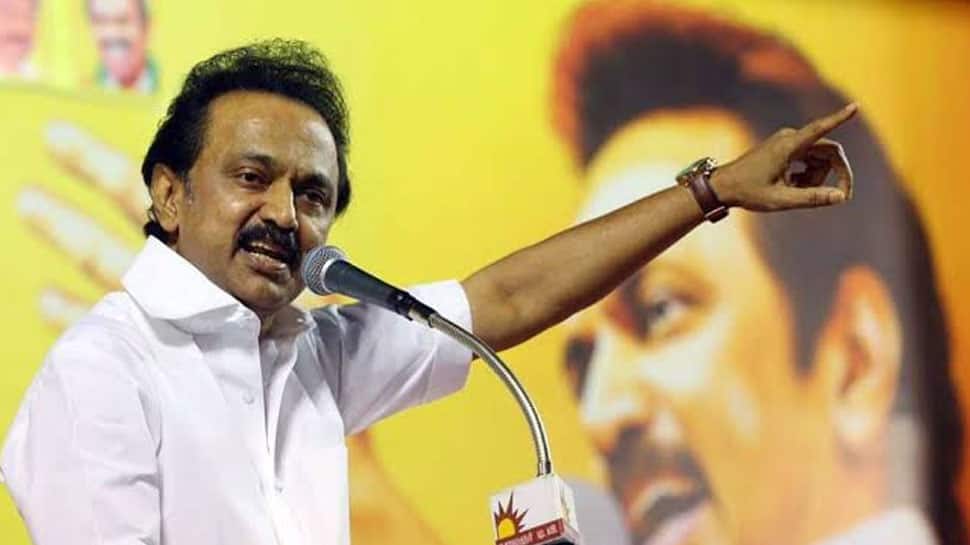 DMK ஆட்சிக்கு வந்தவுடன் விவசாய கடன், கல்விக் கடன் ரத்து: ஸ்டாலின் DMK ஆட்சிக்கு வந்தவுடன் விவசாய கடன், கல்விக் கடன் ரத்து: ஸ்டாலின்
