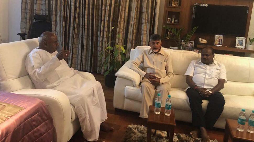 EVM விவகாரம் குறித்து சந்திரபாபு நாயுடு, தேவகவுடா சந்திப்பு!! EVM விவகாரம் குறித்து சந்திரபாபு நாயுடு, தேவகவுடா சந்திப்பு!!