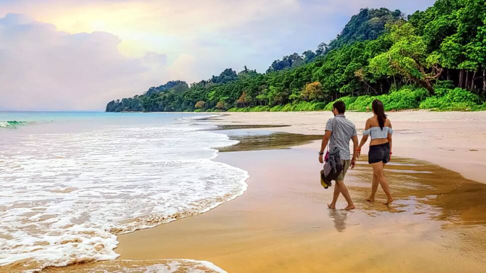 ₹22,299 செலவில் 5 நாள் சுற்றுலா; இரயில்வே துறை அதிரடி சலுகை! ₹22,299 செலவில் 5 நாள் சுற்றுலா; இரயில்வே துறை அதிரடி சலுகை!