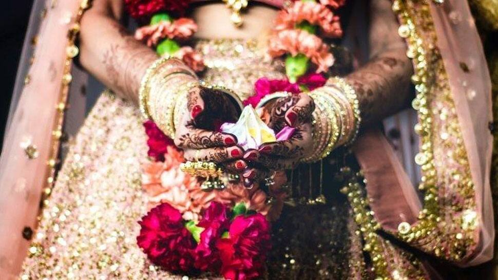 மருமகனுக்கு வரதட்சணையாக கனவில் கூட நினைக்காத பரிசை கொடுத்த மாமனார்!! மருமகனுக்கு வரதட்சணையாக கனவில் கூட நினைக்காத பரிசை கொடுத்த மாமனார்!!