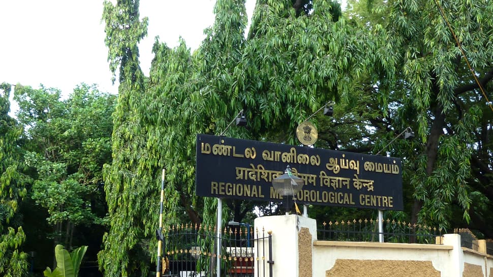 வானிலை முன்னறிவிப்பு! சூறைக்காற்றுடன் கனமழைக்கு வாய்ப்பு வானிலை முன்னறிவிப்பு! சூறைக்காற்றுடன் கனமழைக்கு வாய்ப்பு