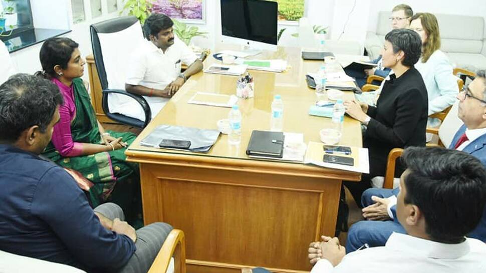 தமிழக அமைச்சர் இந்தியாவுக்கான ஆஸ்திரேலிய தூதர் சந்திப்பு! தமிழக அமைச்சர் இந்தியாவுக்கான ஆஸ்திரேலிய தூதர் சந்திப்பு!