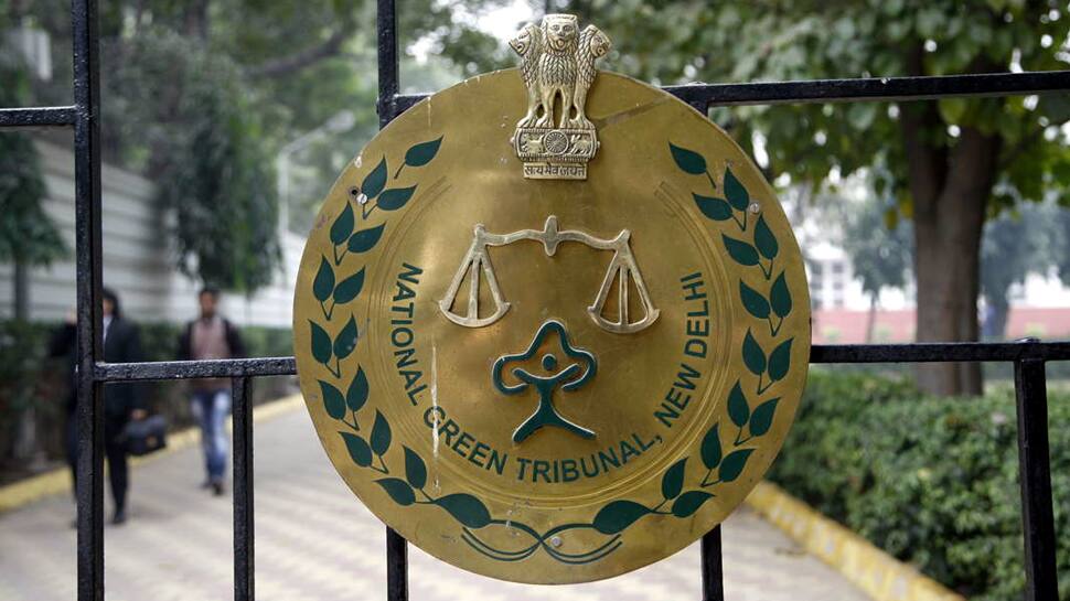 மாசு உண்டாக்கும் தொழிற்சாலைகளை 3 மாதத்திற்குள் மூடவேண்டும்! மாசு உண்டாக்கும் தொழிற்சாலைகளை 3 மாதத்திற்குள் மூடவேண்டும்!