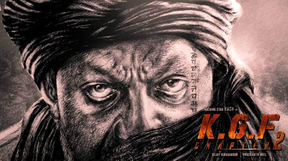 KGF அத்தியாயம் 2 ஃபர்ஸ்ட் லுக் போஸ்டர் வெளியீடு... வில்லனாய் பாலிவுட் நடிகர்!! KGF அத்தியாயம் 2 ஃபர்ஸ்ட் லுக் போஸ்டர் வெளியீடு... வில்லனாய் பாலிவுட் நடிகர்!!