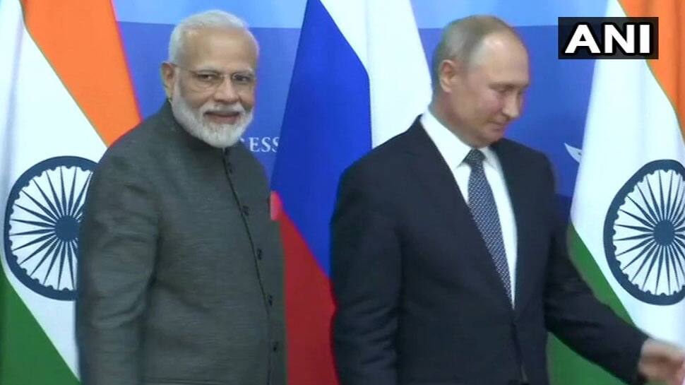 சென்னை - விளாடிவோஸ்டோக் இடையே சரக்கு கப்பல் போக்குவரத்து ஒப்பந்தம்: PM மோடி சென்னை - விளாடிவோஸ்டோக் இடையே சரக்கு கப்பல் போக்குவரத்து ஒப்பந்தம்: PM மோடி