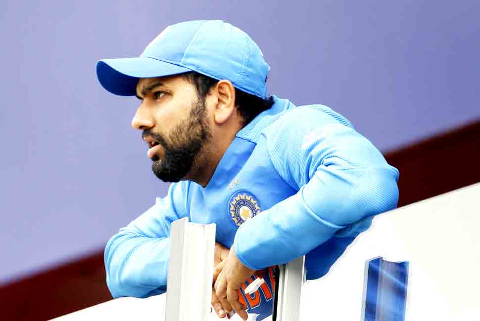 கே.எல்.ராகுலுக்கு பதிலாக ரோஹித் சர்மாவுக்கு வாய்ப்பு அளிக்க வேண்டும்: கங்குலி கே.எல்.ராகுலுக்கு பதிலாக ரோஹித் சர்மாவுக்கு வாய்ப்பு அளிக்க வேண்டும்: கங்குலி