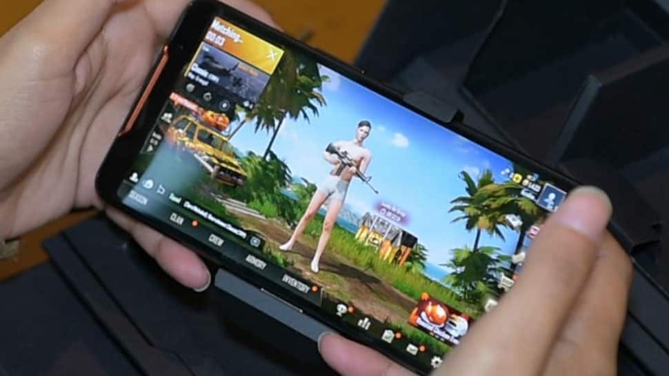 PUBG விளையாட தொல்லையா இருந்த தந்தையின் தலையை வெட்டிய மகன்!
