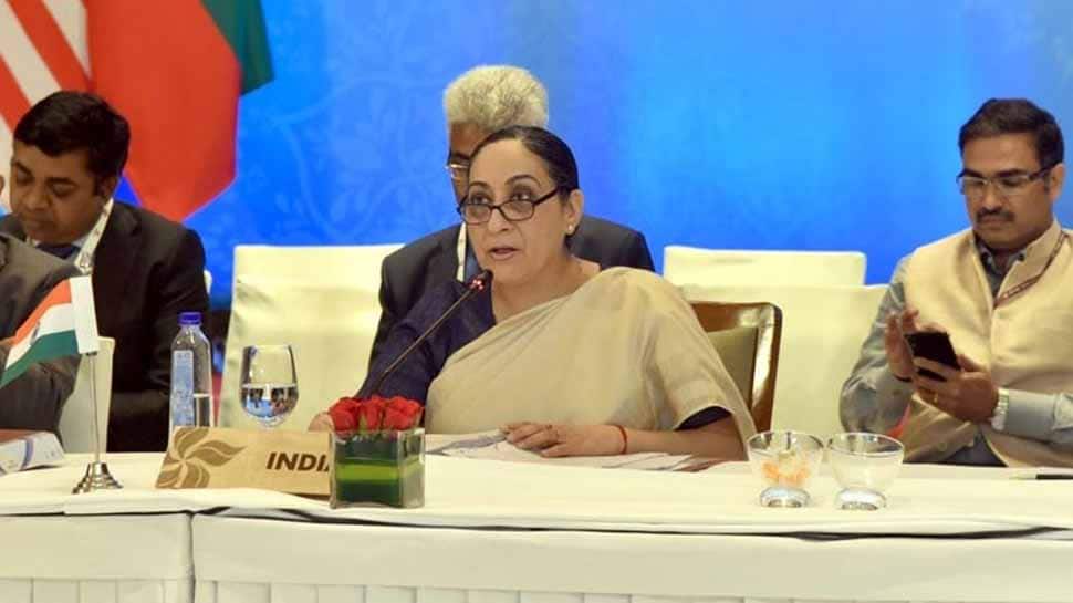 பயங்கரவாதம் மோசமான மனித உரிமை மீறல் என்று பாக்., மறந்துவிட்டது: இந்தியா பயங்கரவாதம் மோசமான மனித உரிமை மீறல் என்று பாக்., மறந்துவிட்டது: இந்தியா
