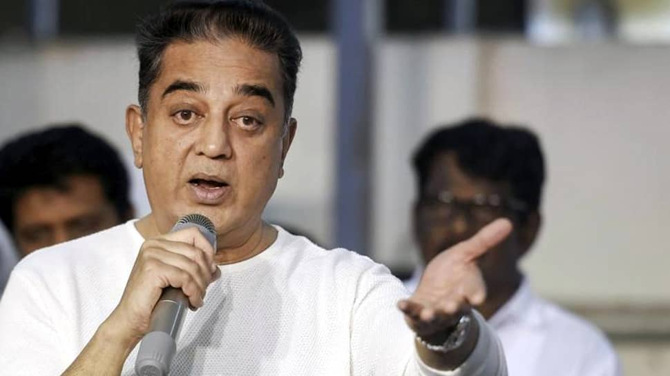 பிரபலங்கள் மீதான தேசத்துரோக வழக்கு; SC தலையிட வேண்டும் -கமல்! பிரபலங்கள் மீதான தேசத்துரோக வழக்கு; SC தலையிட வேண்டும் -கமல்!