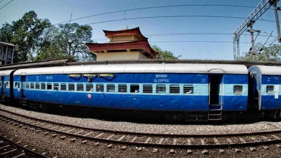 விரைவில் தனியார் மயமாக்கப்படும் 50 ரயில் நிலையங்கள்... விரைவில் தனியார் மயமாக்கப்படும் 50 ரயில் நிலையங்கள்...
