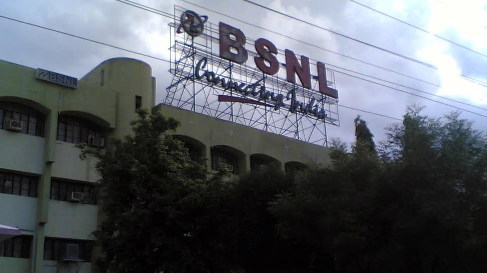 MTNL, BSNL மறு சீரமைக்கும் பணியை மத்திய அரசு தொடங்கியது! MTNL, BSNL மறு சீரமைக்கும் பணியை மத்திய அரசு தொடங்கியது!