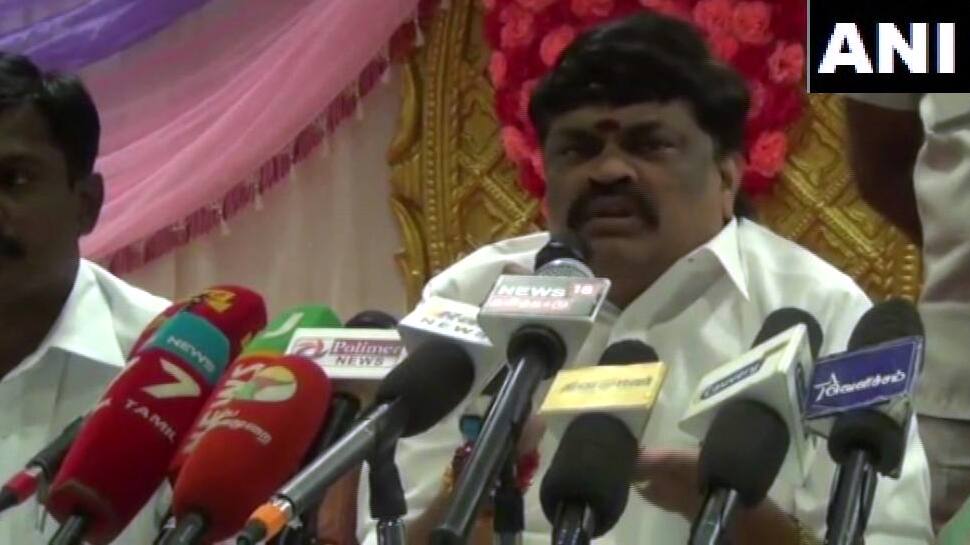 வசதி வாய்ப்பற்றவர்கள் தேர்தலில் சீட் கேட்காதீர் -ராஜேந்திர பாலாஜி! வசதி வாய்ப்பற்றவர்கள் தேர்தலில் சீட் கேட்காதீர் -ராஜேந்திர பாலாஜி!
