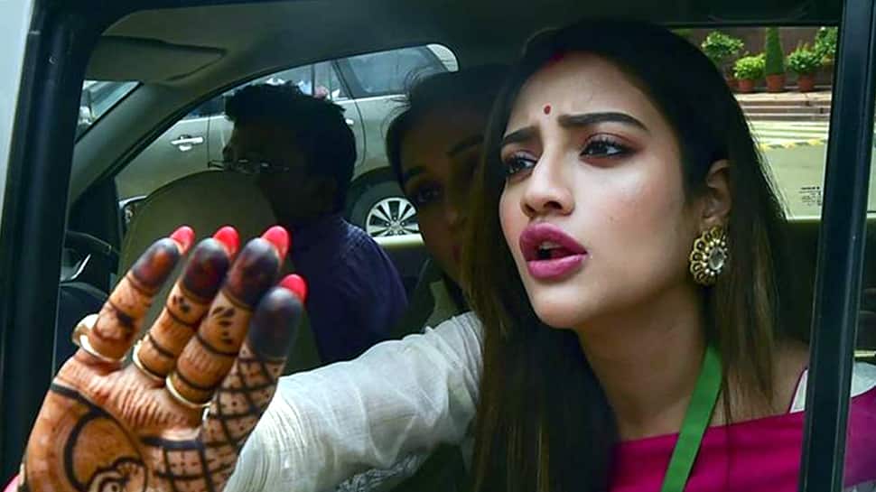 Apollo ICU-வில் அனுமதிக்கப்பட்ட பிரபல நடிகை வீடு திரும்பினார்... Apollo ICU-வில் அனுமதிக்கப்பட்ட பிரபல நடிகை வீடு திரும்பினார்...