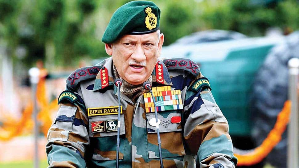 தீவிரவாத தாக்குதலால் இந்தியாவில் ‘போர் இல்லை, அமைதி இல்லை’ - பிபின் ராவத் தீவிரவாத தாக்குதலால் இந்தியாவில் ‘போர் இல்லை, அமைதி இல்லை’ - பிபின் ராவத்