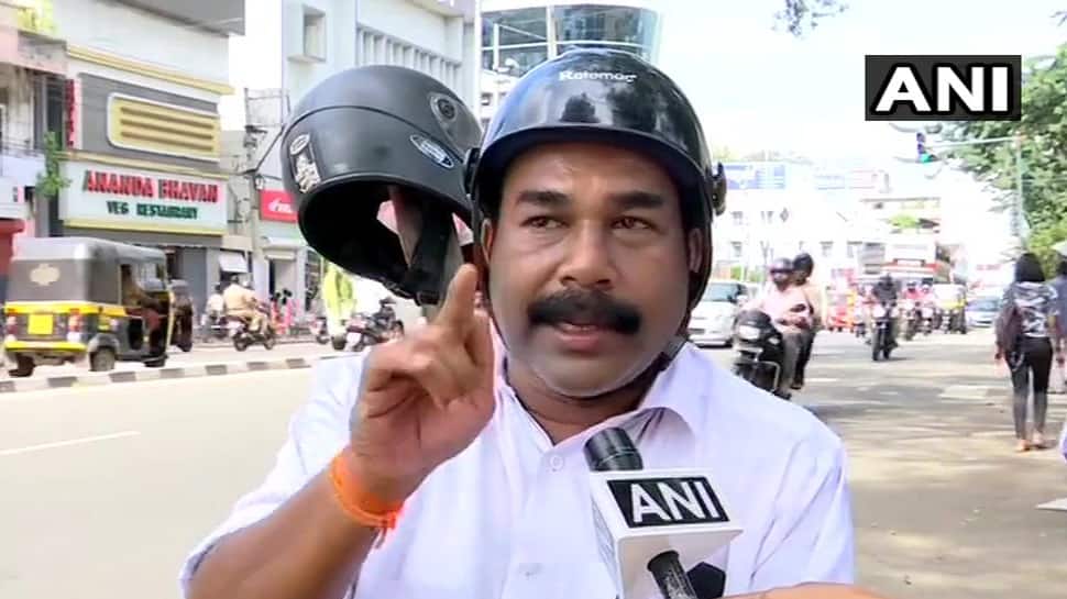 ஹெல்மெட் கட்டாய சட்டத்திற்கு சிவசேனா தலைவர் எதிர்ப்பு... ஹெல்மெட் கட்டாய சட்டத்திற்கு சிவசேனா தலைவர் எதிர்ப்பு...