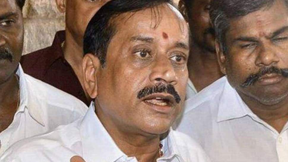 குடியுரிமை திருத்த சட்டத்தை எதிர்ப்பவர்கள் அனைவரும் தேச விரோதிகள்: ஹெச்.ராஜா குடியுரிமை திருத்த சட்டத்தை எதிர்ப்பவர்கள் அனைவரும் தேச விரோதிகள்: ஹெச்.ராஜா