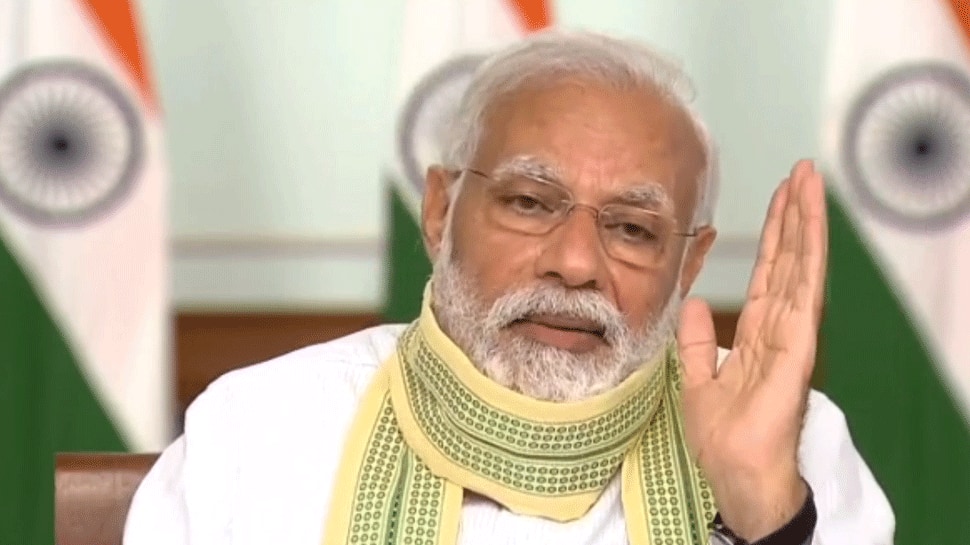கொரோனா நமக்கு சுய சார்பு படிப்பினையை கற்று கொடுத்துள்ளது: பிரதமர் மோடி கொரோனா நமக்கு சுய சார்பு படிப்பினையை கற்று கொடுத்துள்ளது: பிரதமர் மோடி