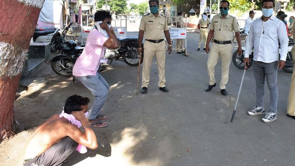 சொந்த ஊருக்கு புறப்பட்ட 57 புலம்பெயர்ந்த தொழிலாளர்கள் மீது வழக்கு பதிவு செய்த காவல்துறை சொந்த ஊருக்கு புறப்பட்ட 57 புலம்பெயர்ந்த தொழிலாளர்கள் மீது வழக்கு பதிவு செய்த காவல்துறை