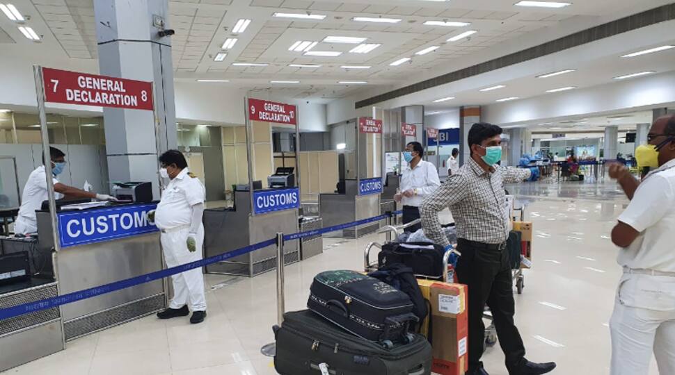 Coronavirus: குவைத்தில் இருந்து 171 பேர் ஏர் இந்தியா விமானம் மூலம் சென்னை வருகை... Coronavirus: குவைத்தில் இருந்து 171 பேர் ஏர் இந்தியா விமானம் மூலம் சென்னை வருகை...