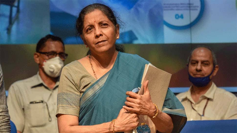 GST தாக்கல் செய்ய தாமதமானால் அபராதம் இருக்காது: நிர்மலா சீதாராமன் GST தாக்கல் செய்ய தாமதமானால் அபராதம் இருக்காது: நிர்மலா சீதாராமன்