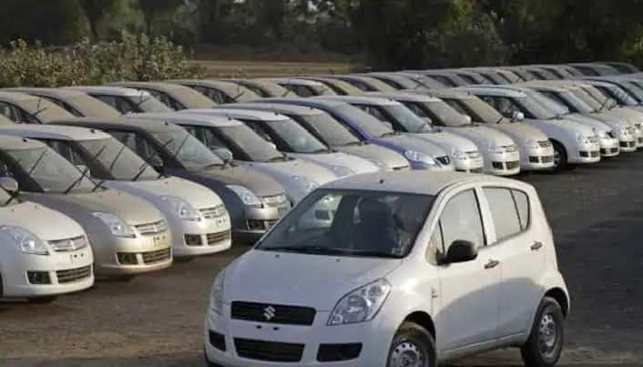 Covid-19 காரணமாக சரிந்த வாகனப் பதிவுகள்: பதட்டத்தில் Auto Sector!! Covid-19 காரணமாக சரிந்த வாகனப் பதிவுகள்: பதட்டத்தில் Auto Sector!!