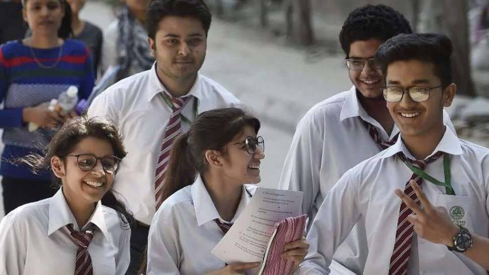 TN +1 தேர்வு முடிவுகள் வெளியீடு..... 96.04% மாணவ, மாணவிகள் தேர்ச்சி!! TN +1 தேர்வு முடிவுகள் வெளியீடு..... 96.04% மாணவ, மாணவிகள் தேர்ச்சி!!