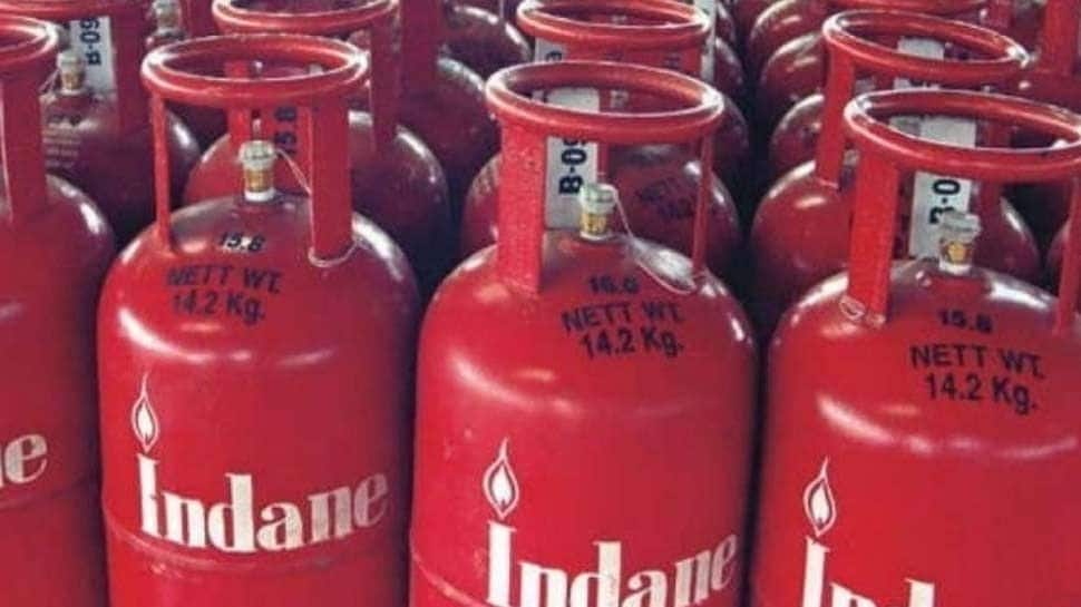 Good news You can avail discount even on non subsidised LPG cylinder