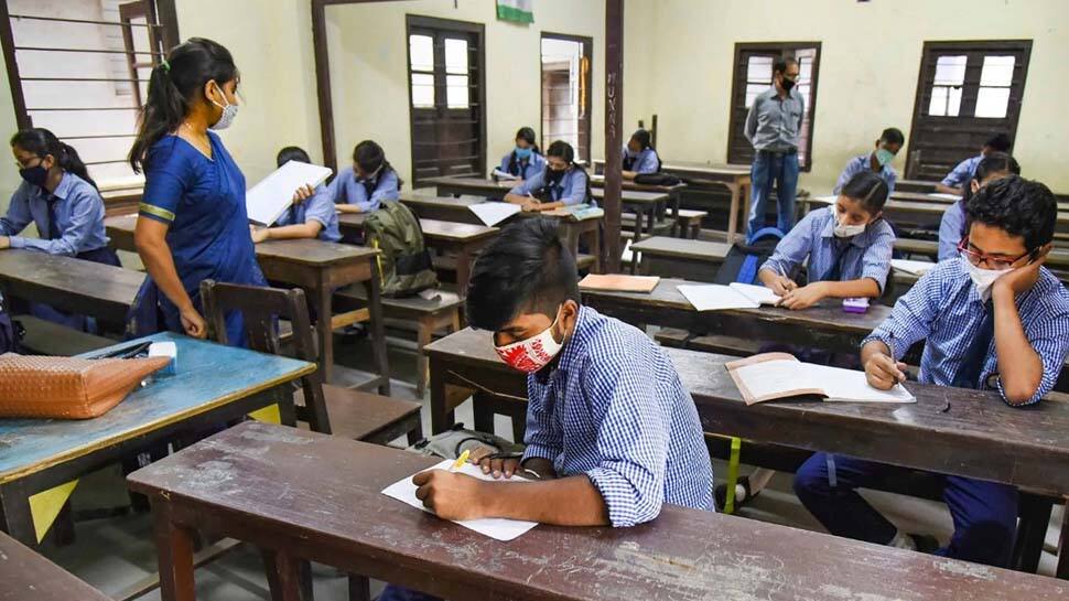 அடுத்த வாரம் முதல் 5-8 ஆம் வகுப்பு மாணவர்களுக்கு பள்ளிகள் திறக்கப்படும்! அடுத்த வாரம் முதல் 5-8 ஆம் வகுப்பு மாணவர்களுக்கு பள்ளிகள் திறக்கப்படும்!