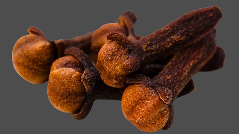 What are the benefits of eating 2 cloves every night? Benefits of