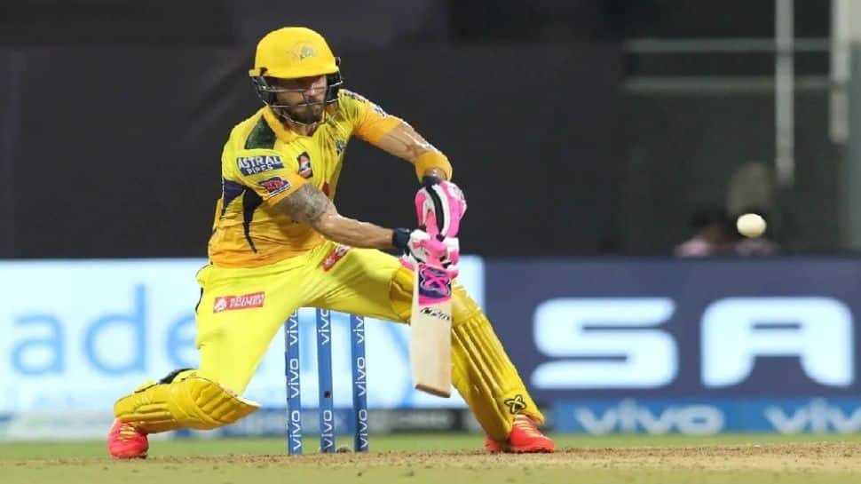 IPL 2021: ஹாட்ரிக் வெற்றியை நோக்கி சென்னை அணி, கொல்கத்தாவுக்கு இமாலய இலக்கு! #CSK #KKR #IPL2021 IPL 2021: ஹாட்ரிக் வெற்றியை நோக்கி சென்னை அணி, கொல்கத்தாவுக்கு இமாலய இலக்கு! #CSK #KKR #IPL2021