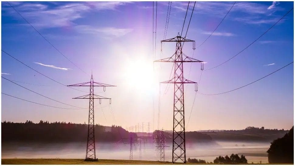 Pakistan Karachi business activity is affected due to unannounced electricity power cuts | Pakistan: பல மணி நேர மின் தடையினால் முடங்கும் பாகிஸ்தானின் கராச்சி நகரம் - Vimarsana News