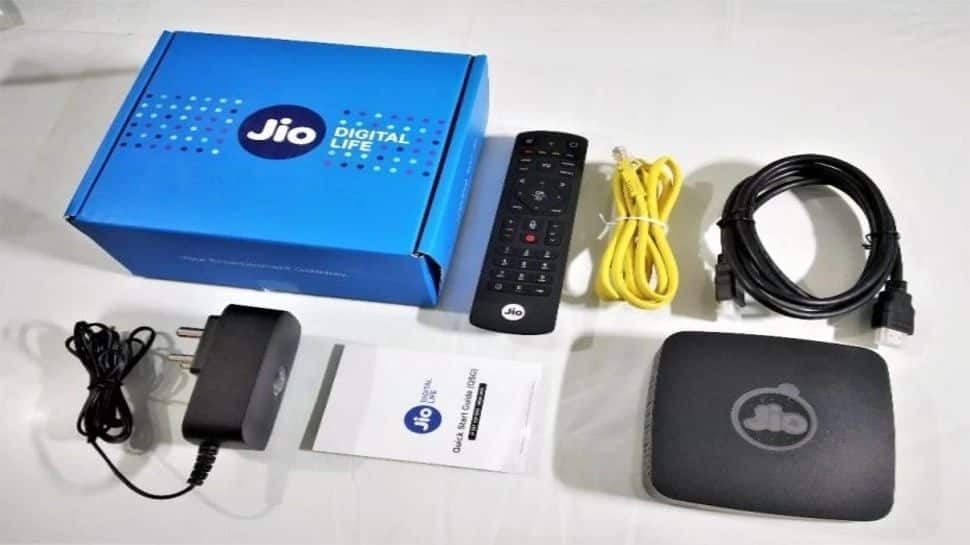 Jio Fiber அசத்தல் சலுகை புதிய திட்டத்தில் இவை அனைத்தும் இலவசம் Jio