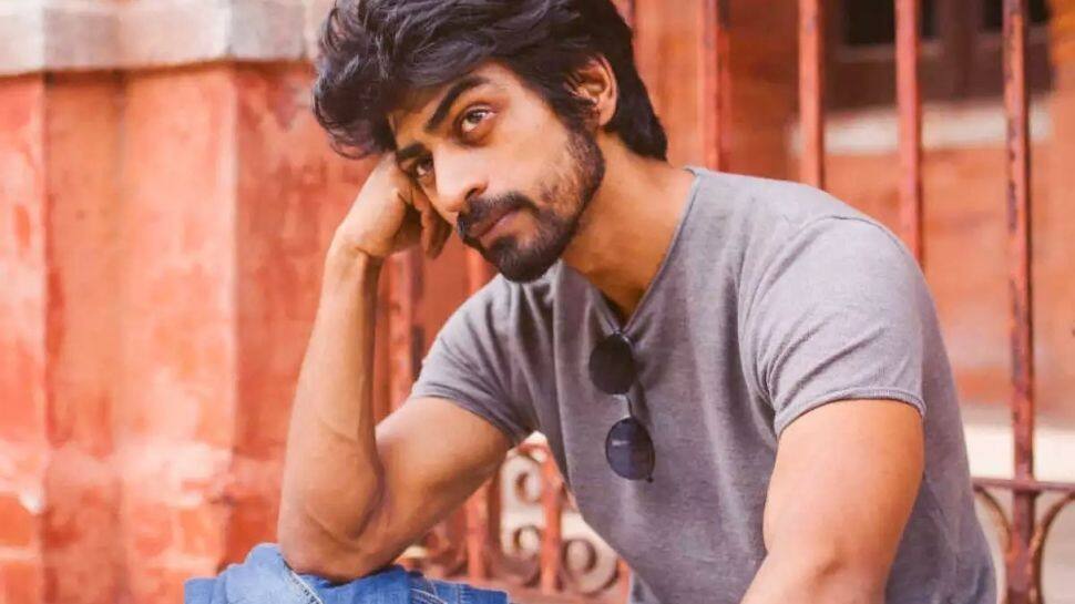 Arjun das replies to his fans goes viral on Internet | தல எனக்கு ஒரு ஹாய் சொல்றீங்களா? ரசிகருக்கு பதிலளிக்க அர்ஜுன் தாஸ் - Vimarsana News