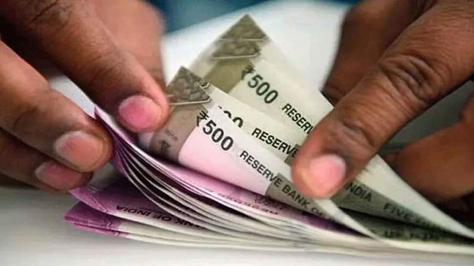 Good news on pension scheme guarantee return under NPS know full details here | ஓய்வூதியம் குறித்த சூப்பர் செய்தி: NPS மூலம் கிடைக்கும் உறுதி செய்யப்பட்ட வருவாய் - Vimarsana News