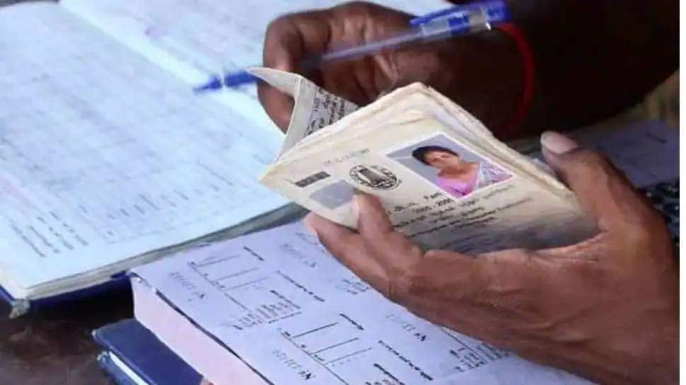 Ration Card: தனித்து வசிக்கும் பெண்கள் ரேஷன் அட்டையை சுலபமாக பெறும் வழிமுறை