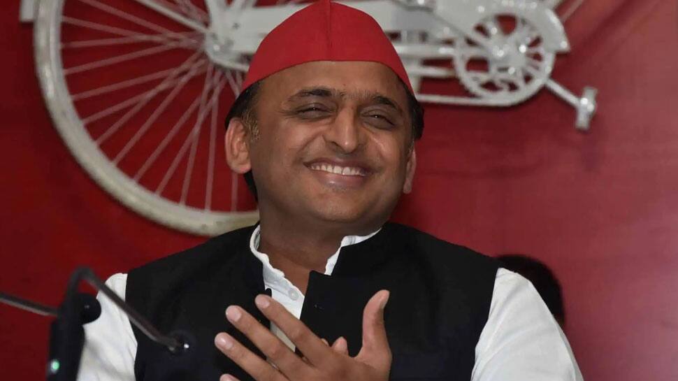 உ.பி. சட்டசபை தேர்தல் போட்டியிட மாட்டேன் - அதிர்ச்சி அளித்த அகிலேஷ் யாதவ்