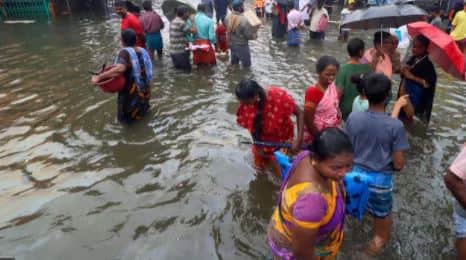 கனமழையால் பாதிக்கப்பட்ட மக்கள் முகாம்களில் வைப்பட்டுள்ளனர் - அமைச்சர்!