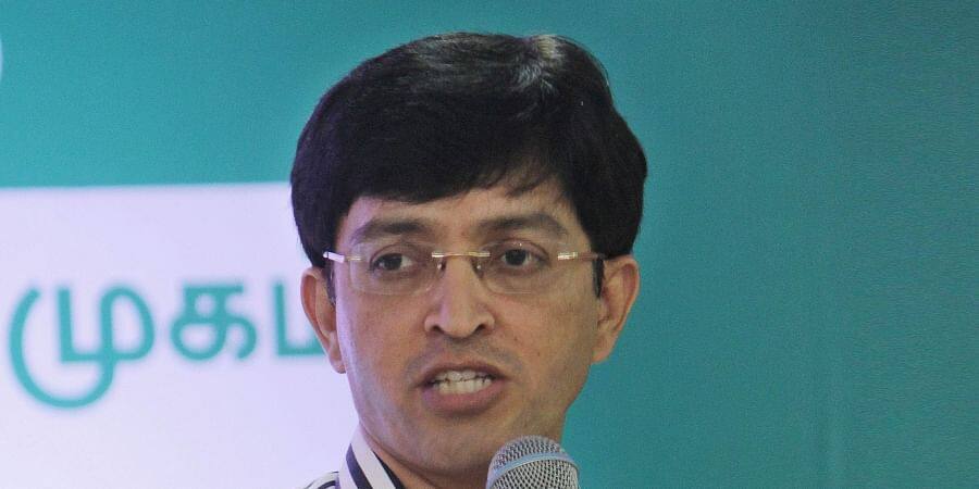 ஒமிக்ரான் வேகமாக பரவக்கூடியது! ஆனாலும் பயப்படத் தேவையில்லை - சுகாதாரச் செயலர்