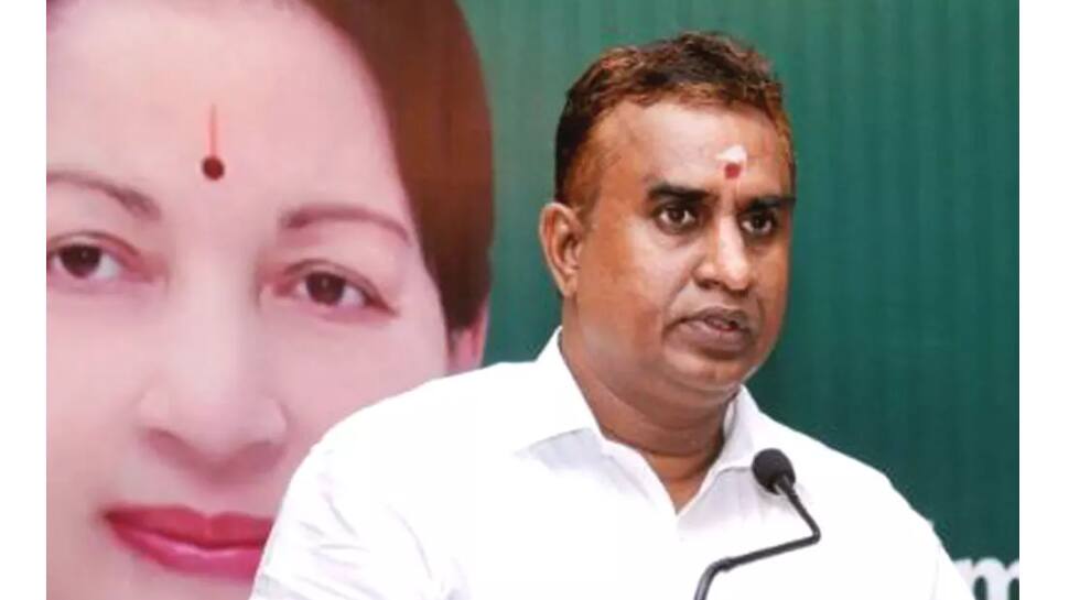 முன்னாள் அமைச்சர் எஸ்.பி.வேலுமணியின் மேல்முறையீட்டு மனு விசாரணை அடுத்த வாரம்- Madras HC